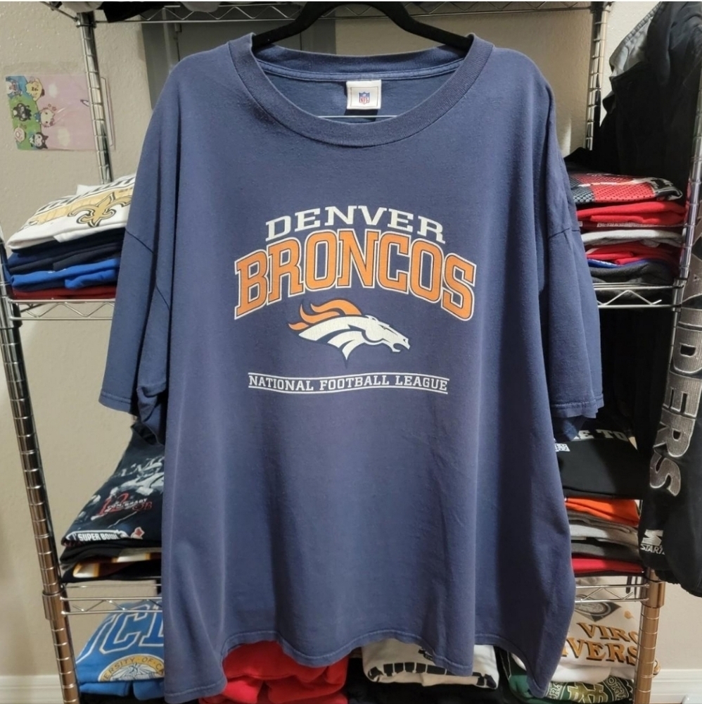 VTG Denver Broncos Mens Size XL Grey Graphic Print t-shirt